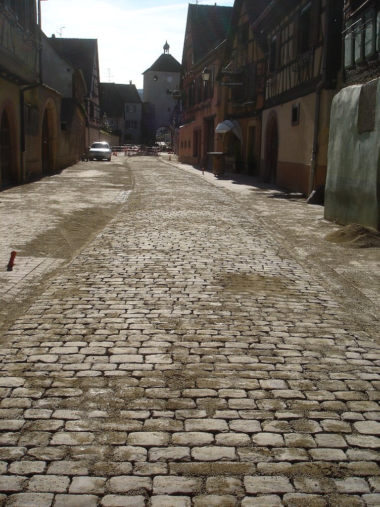 Grand-Rue-de-Turckheim-pavage-en-ligne-le-chantier